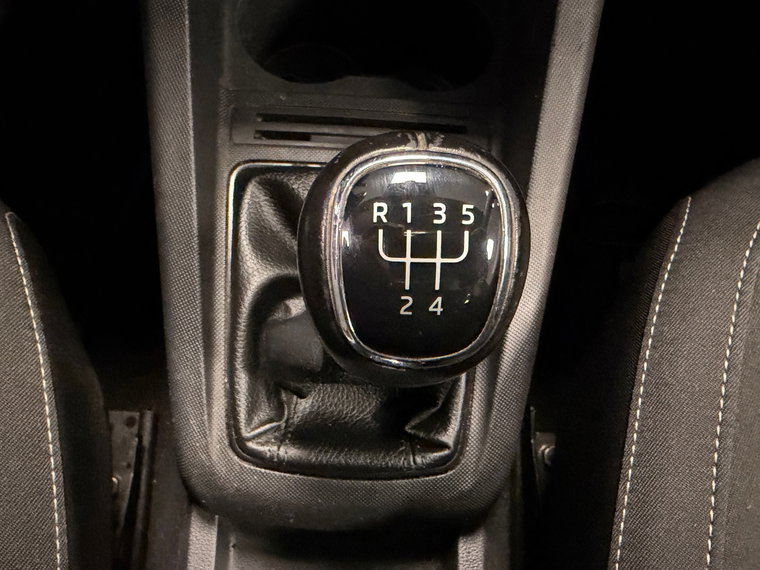 Vehicle Image 28