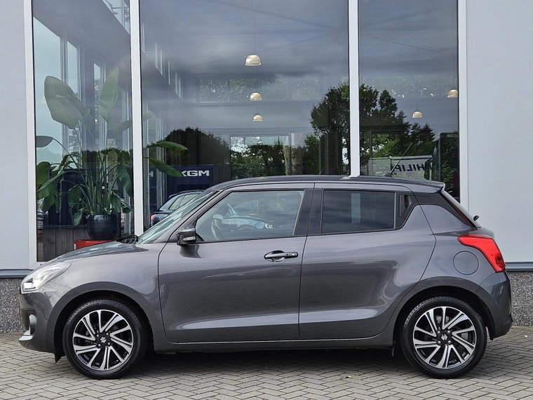 Vehicle Image 12