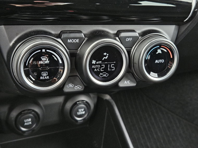 Vehicle Image 22