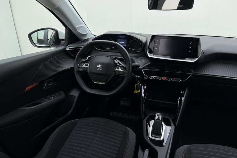 Vehicle Image 31
