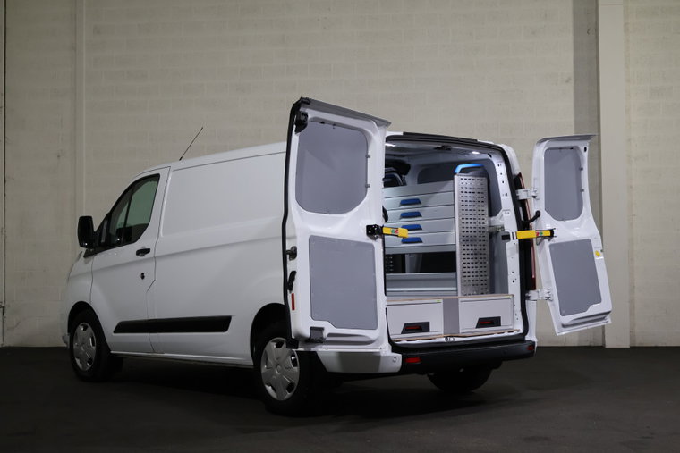Vehicle Image 12