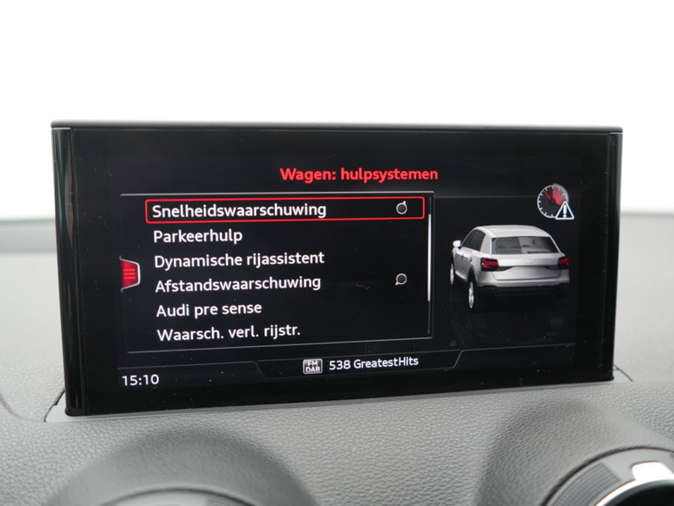 Vehicle Image 30