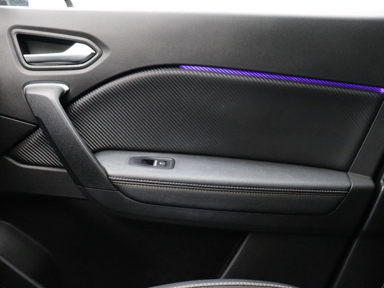 Vehicle Image 38