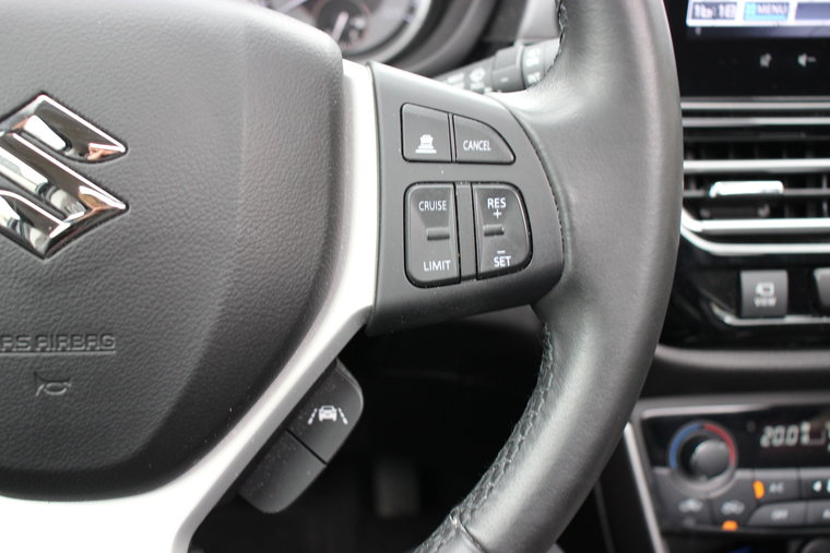 Vehicle Image 27