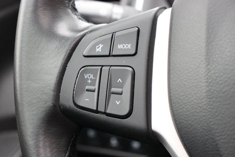 Vehicle Image 30