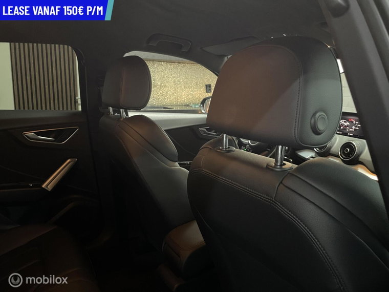 Vehicle Image 52
