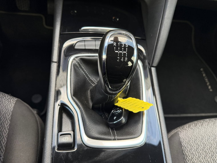 Vehicle Image 37