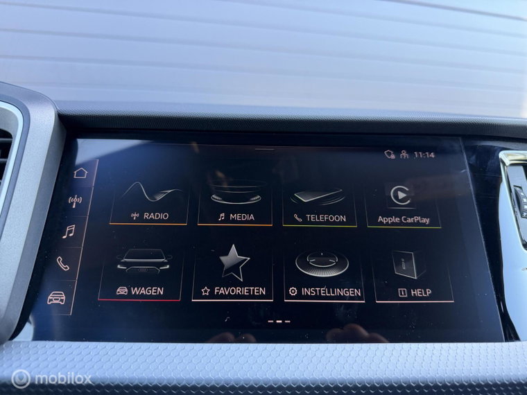 Vehicle Image 40