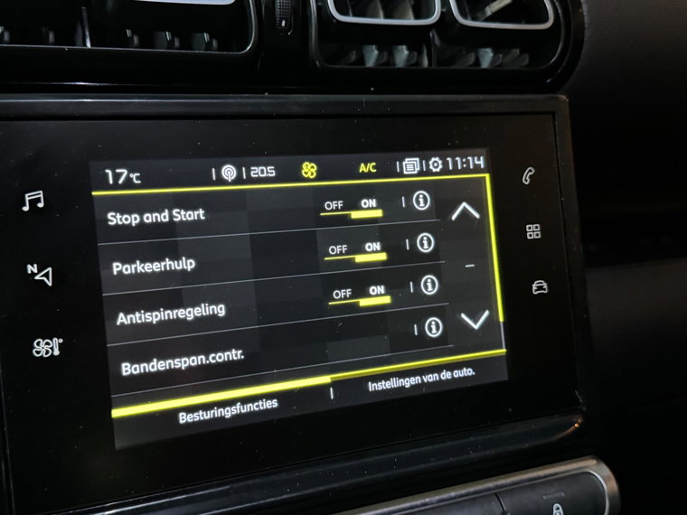 Vehicle Image 32