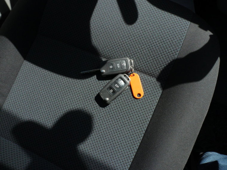 Vehicle Image 17