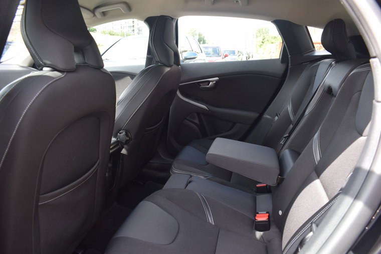 Vehicle Image 15