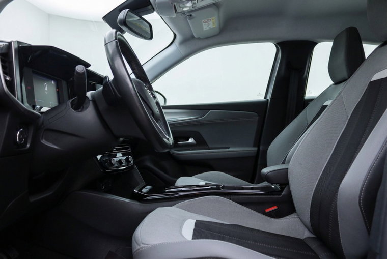 Vehicle Image 20