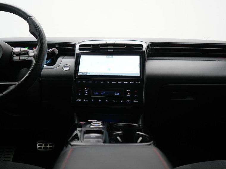 Vehicle Image 38