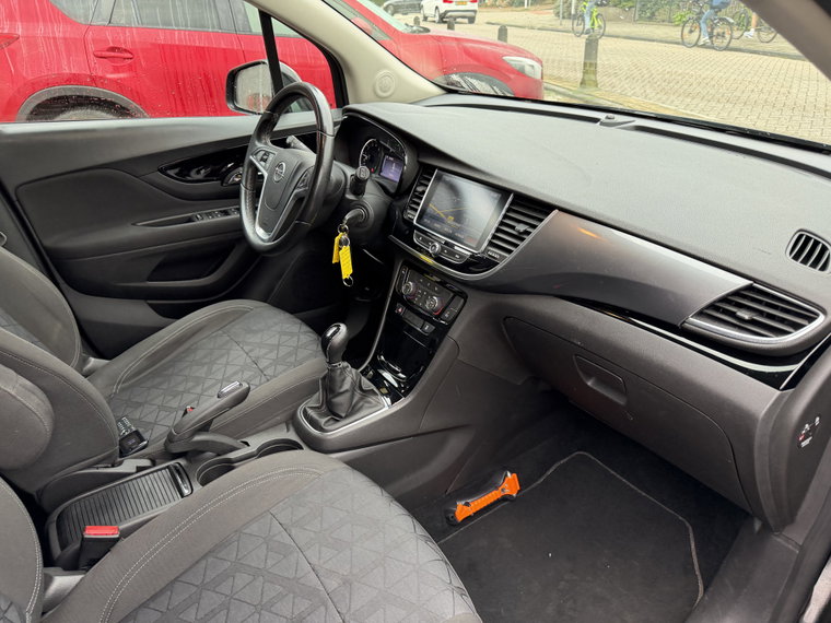 Vehicle Image 26