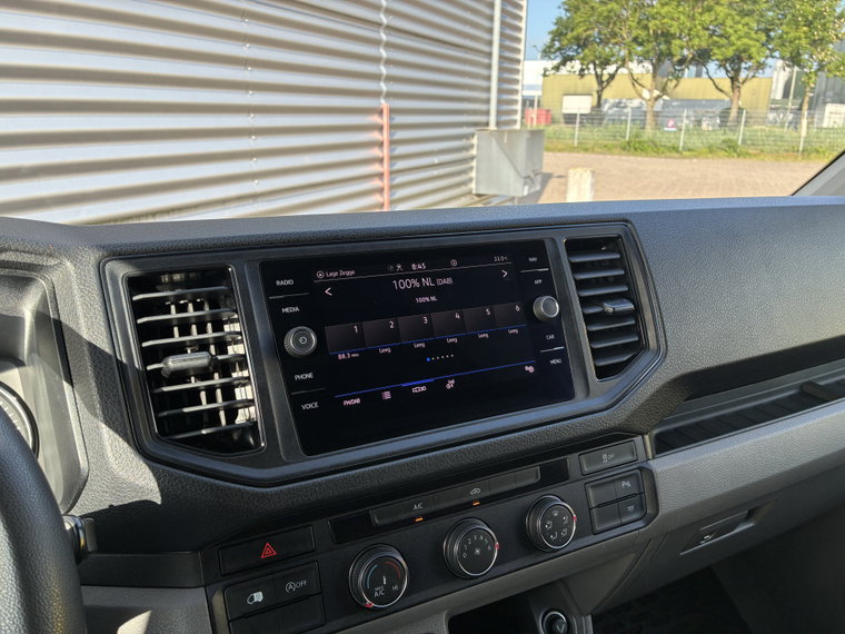 Vehicle Image 29