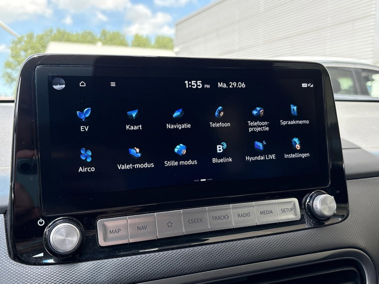 Vehicle Image 33