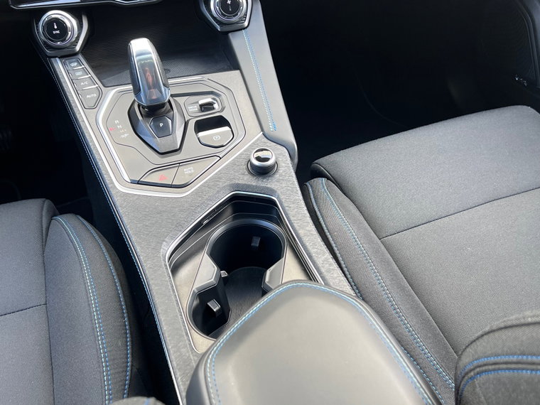 Vehicle Image 37