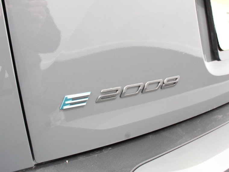 Vehicle Image 37
