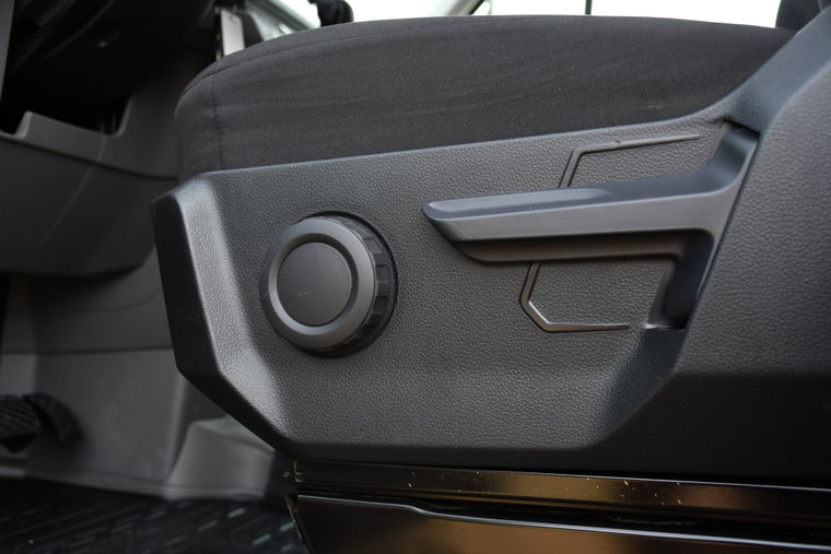 Vehicle Image 27