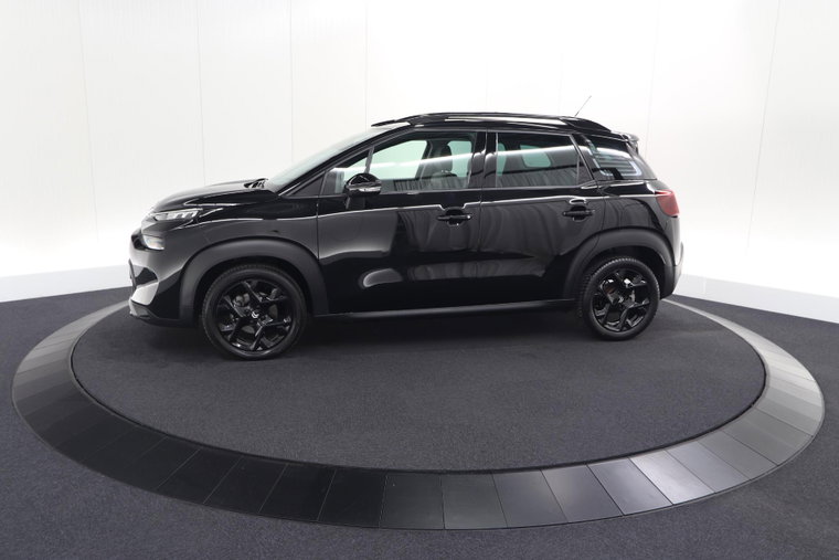Vehicle Image 32
