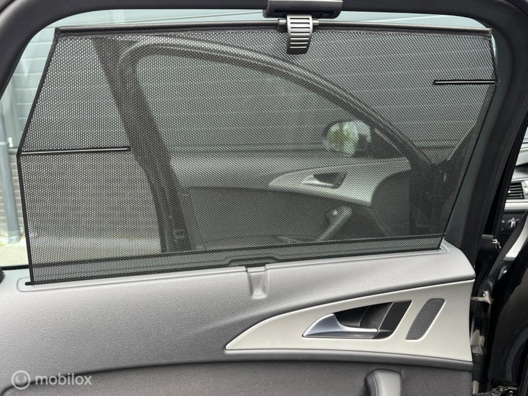 Vehicle Image 34
