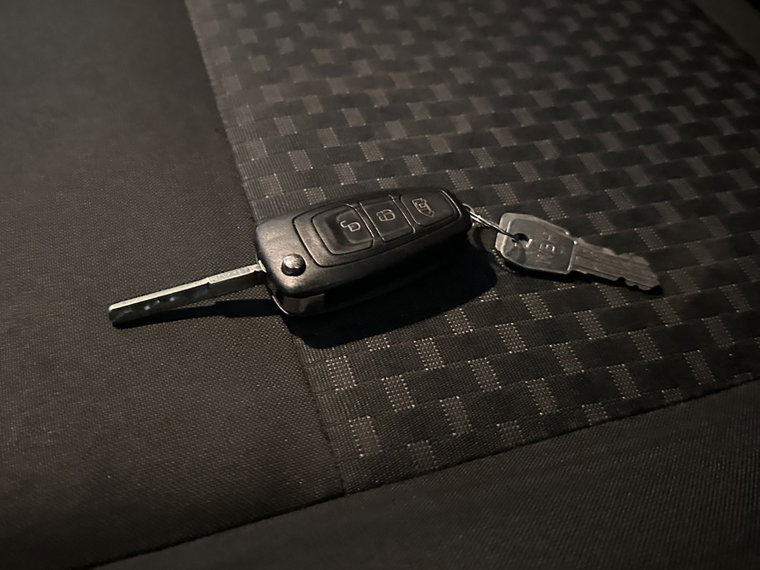 Vehicle Image 22