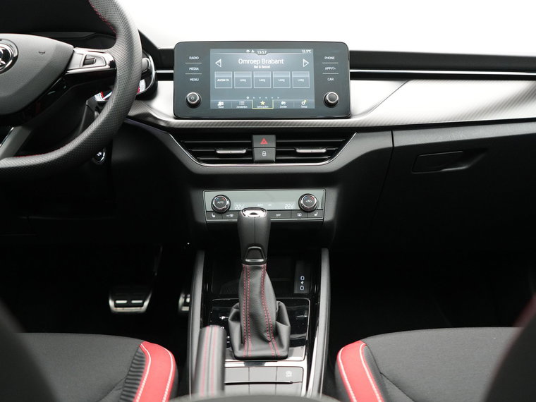 Vehicle Image 33