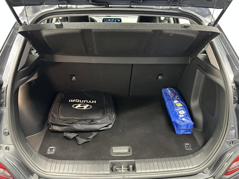 Vehicle Image 38