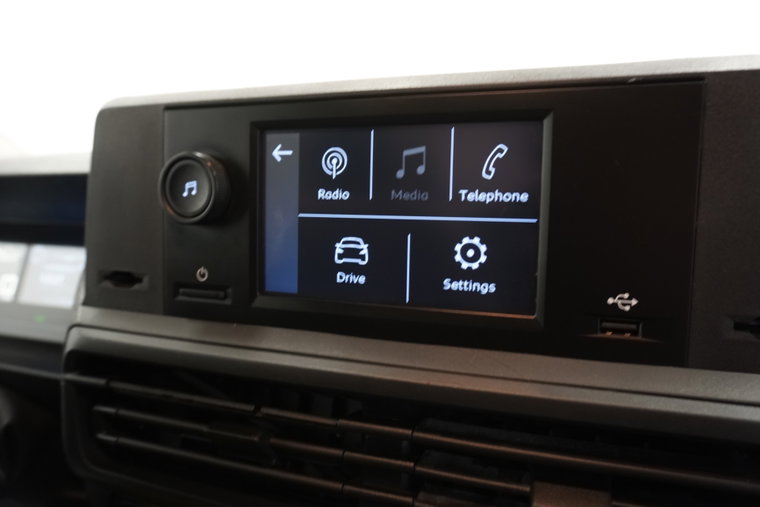 Vehicle Image 13