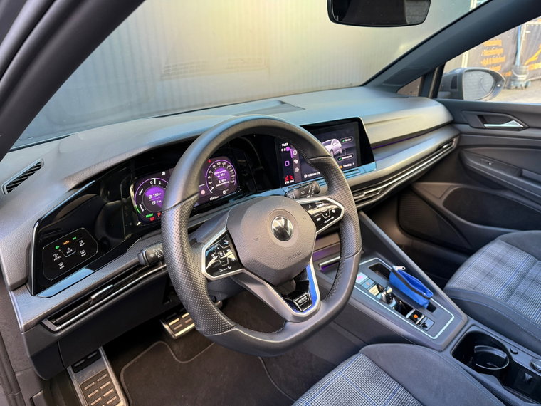 Vehicle Image 40