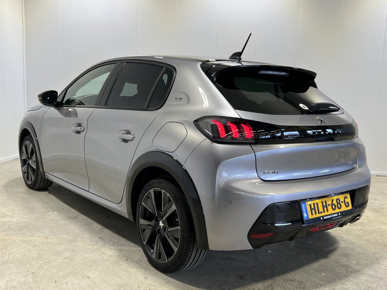 Vehicle Image 40