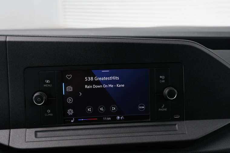 Vehicle Image 35