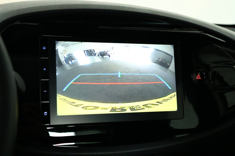 Vehicle Image 19