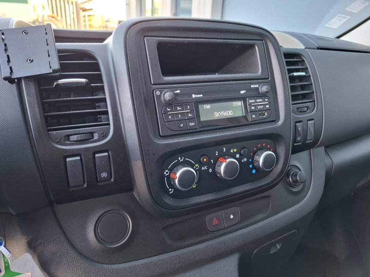 Vehicle Image 26
