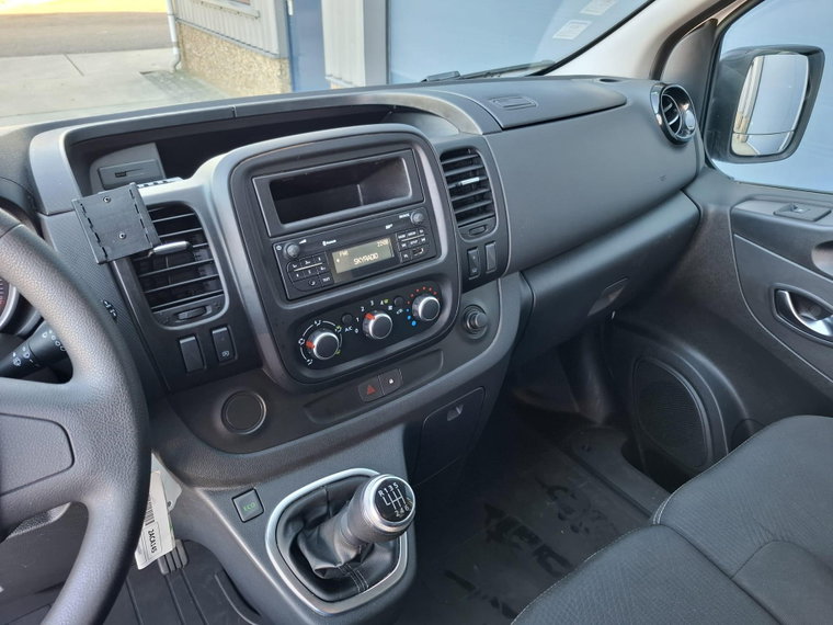 Vehicle Image 27