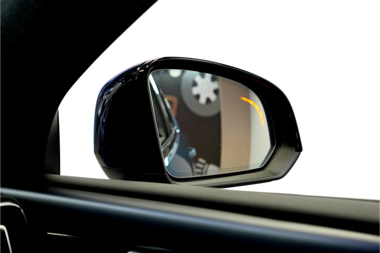 Vehicle Image 35