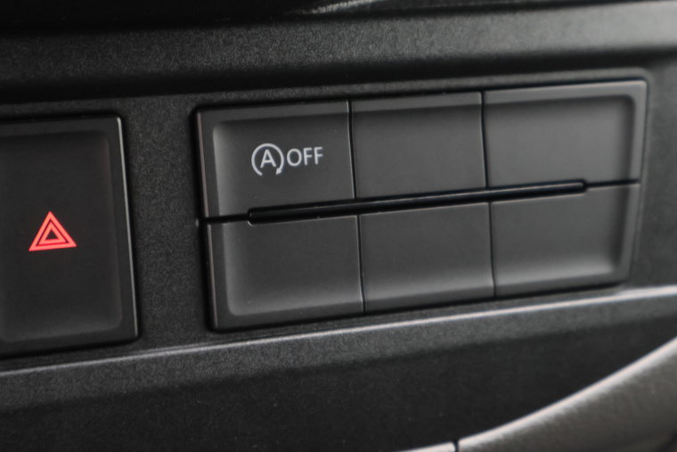 Vehicle Image 40