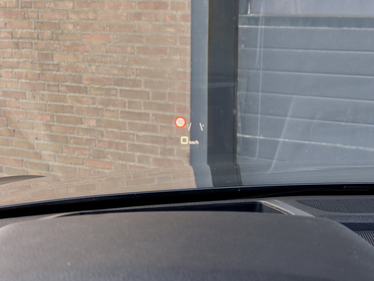 Vehicle Image 40
