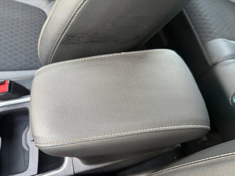 Vehicle Image 29