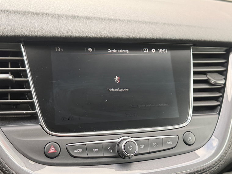 Vehicle Image 38