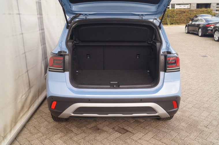 Vehicle Image 29