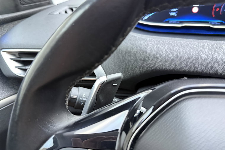 Vehicle Image 23