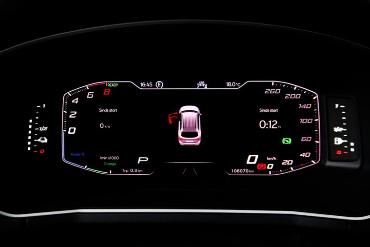 Vehicle Image 30