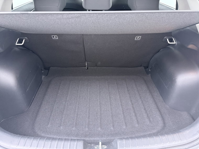 Vehicle Image 39