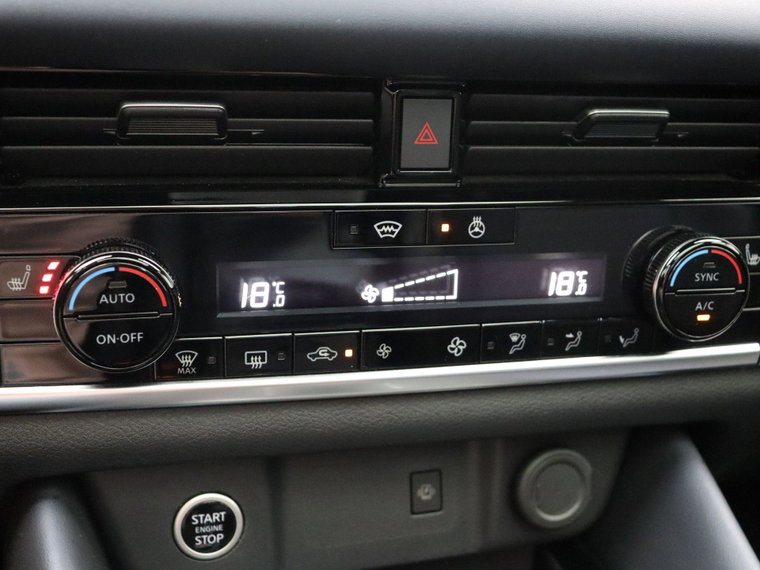 Vehicle Image 26