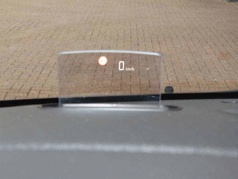 Vehicle Image 30
