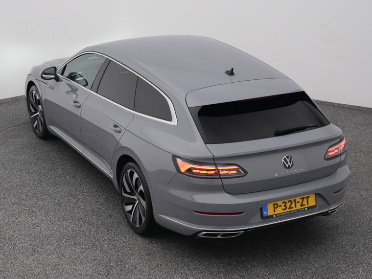 Vehicle Image 25