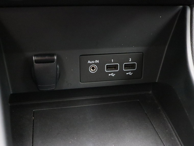 Vehicle Image 27