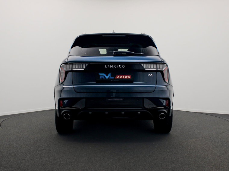 Vehicle Image 25