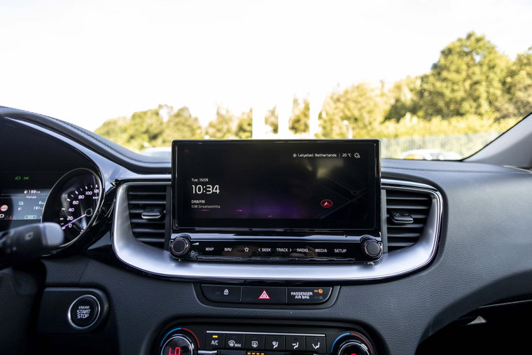 Vehicle Image 32